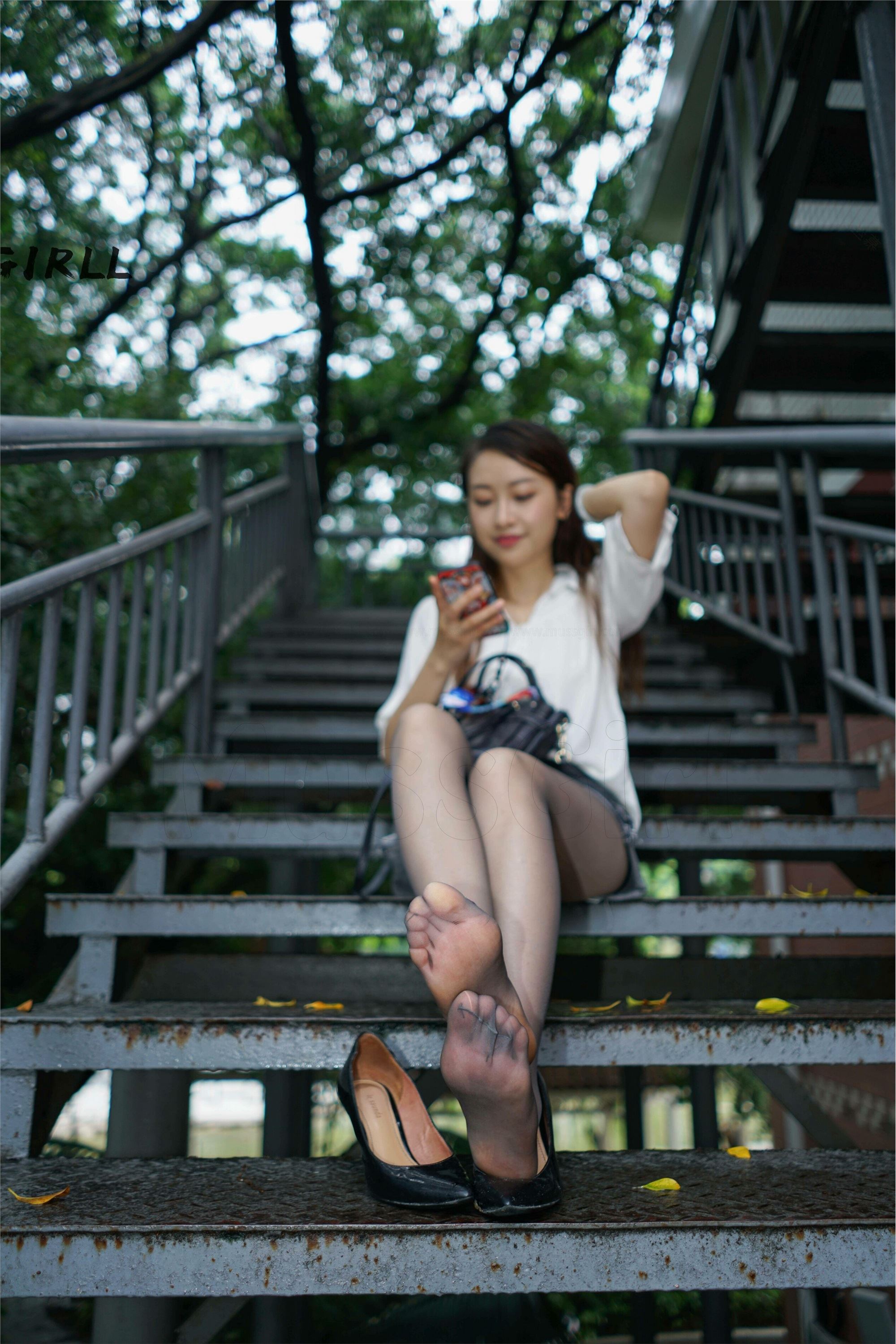 MussGirl慕丝女郎  NO.151 牛仔热裤油亮黑丝